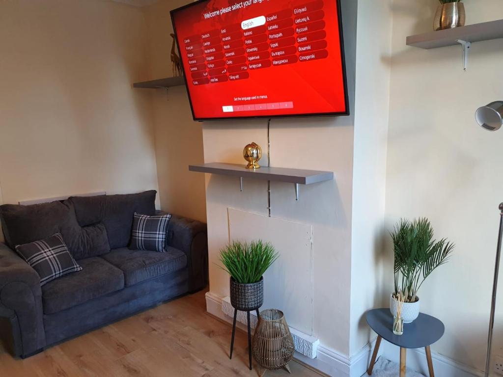 Next to Aintree Golf Course — Hotel in Liverpool