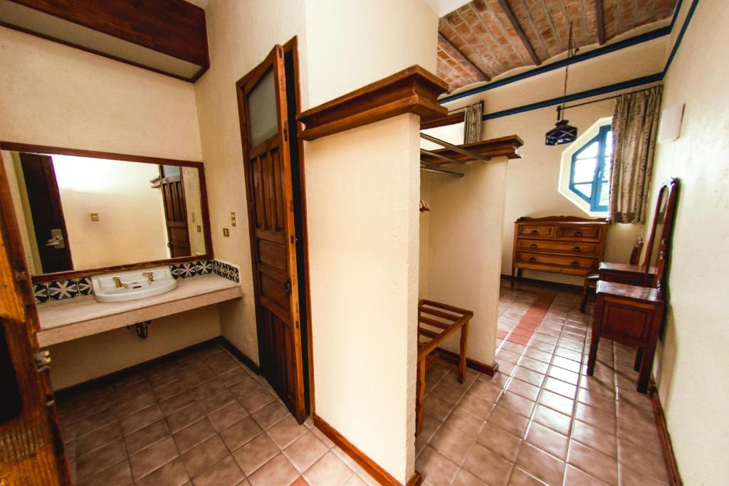 Hotel Colonial - 3