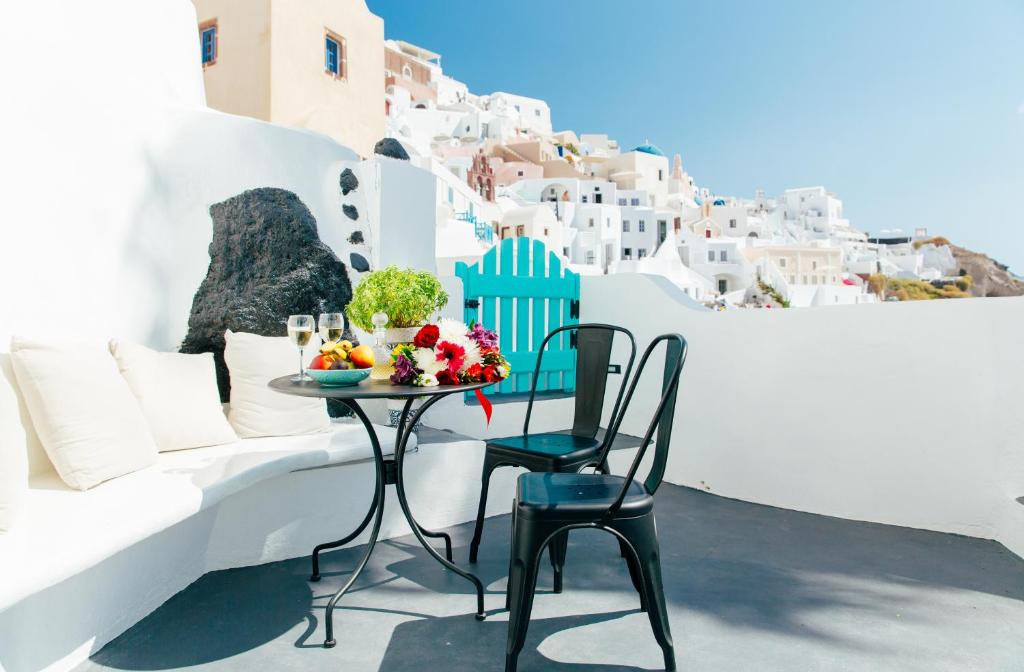 Blessed Blue Boutique Cave Suite 전경