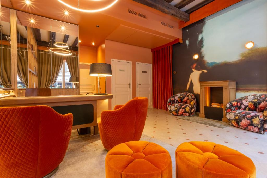 Relais Du Louvre Hotel