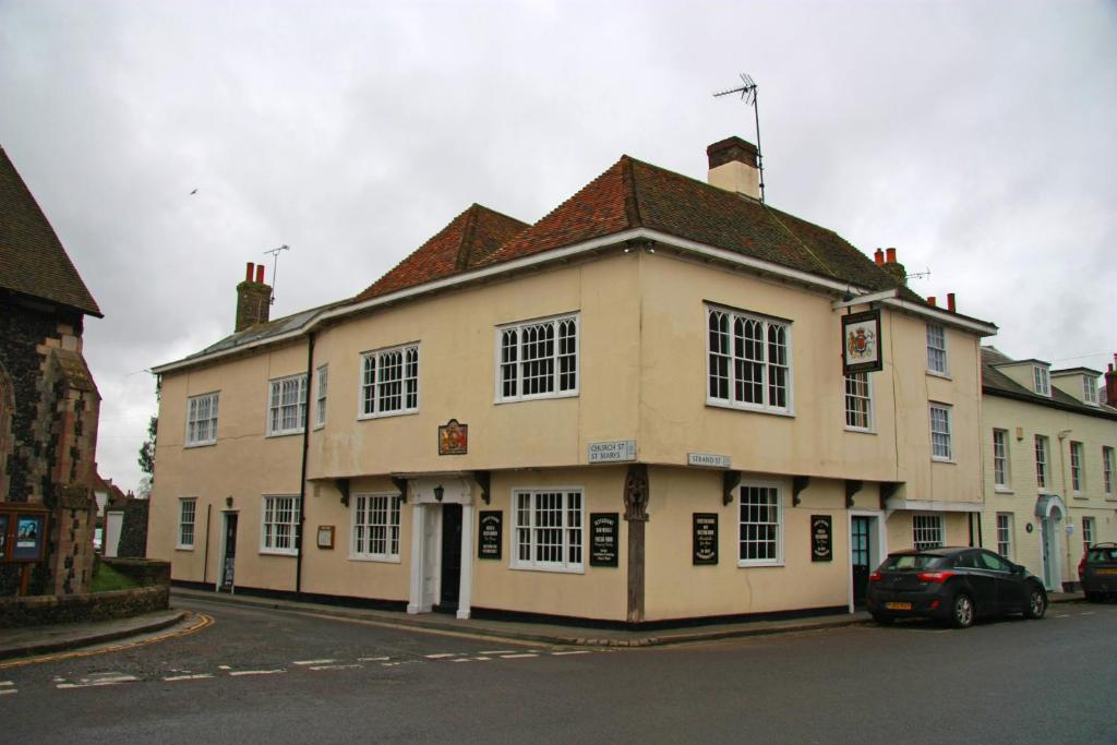 Kings Arms Hotel — Hotel in Sandwich