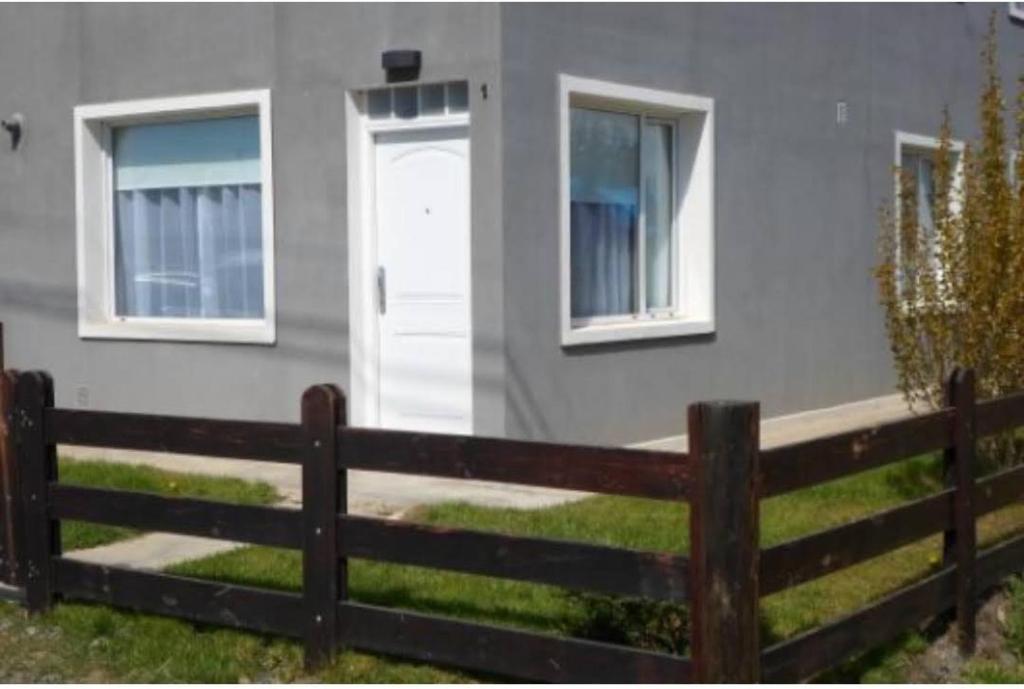 DEPARTAMENTO CALAFATE CENTRICO — Hotel in El Calafate