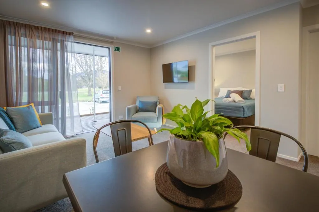Dusky Motels，位于蒂阿瑙的酒店