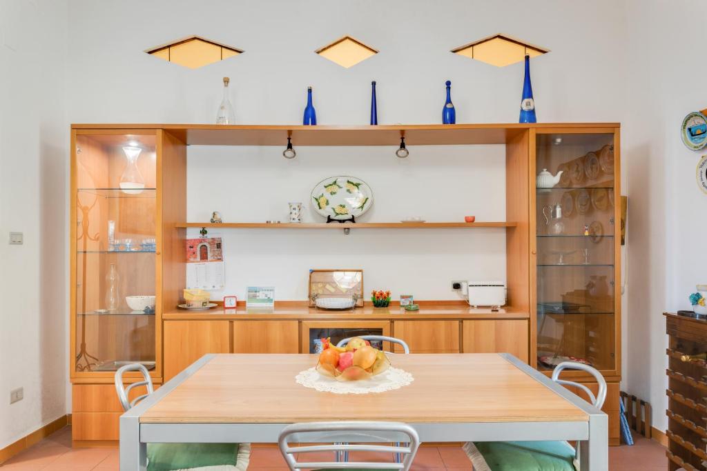 GuestHost - Marradi Apartment with Balcony - 5