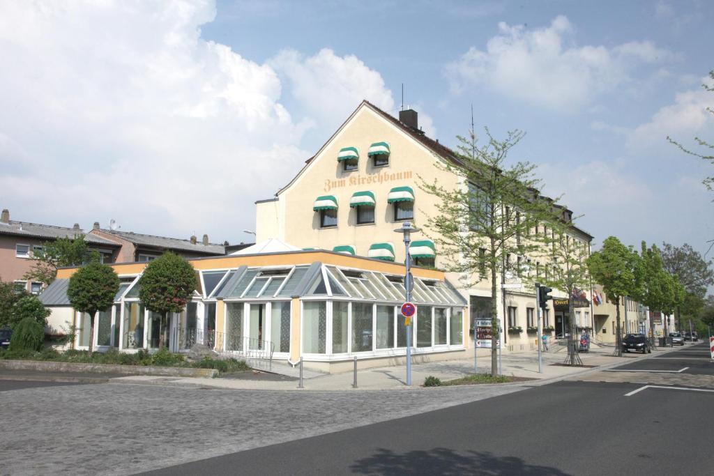 Hotel-Restaurant Zum Kirschbaum photo