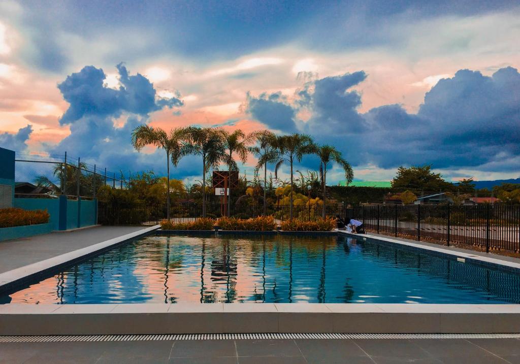 Gibzon's Invitation Suites near Mactan airport photo
