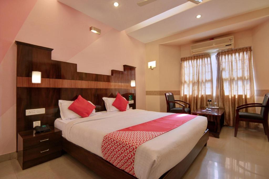 OYO 2410 Nerambally Hotel Mysore