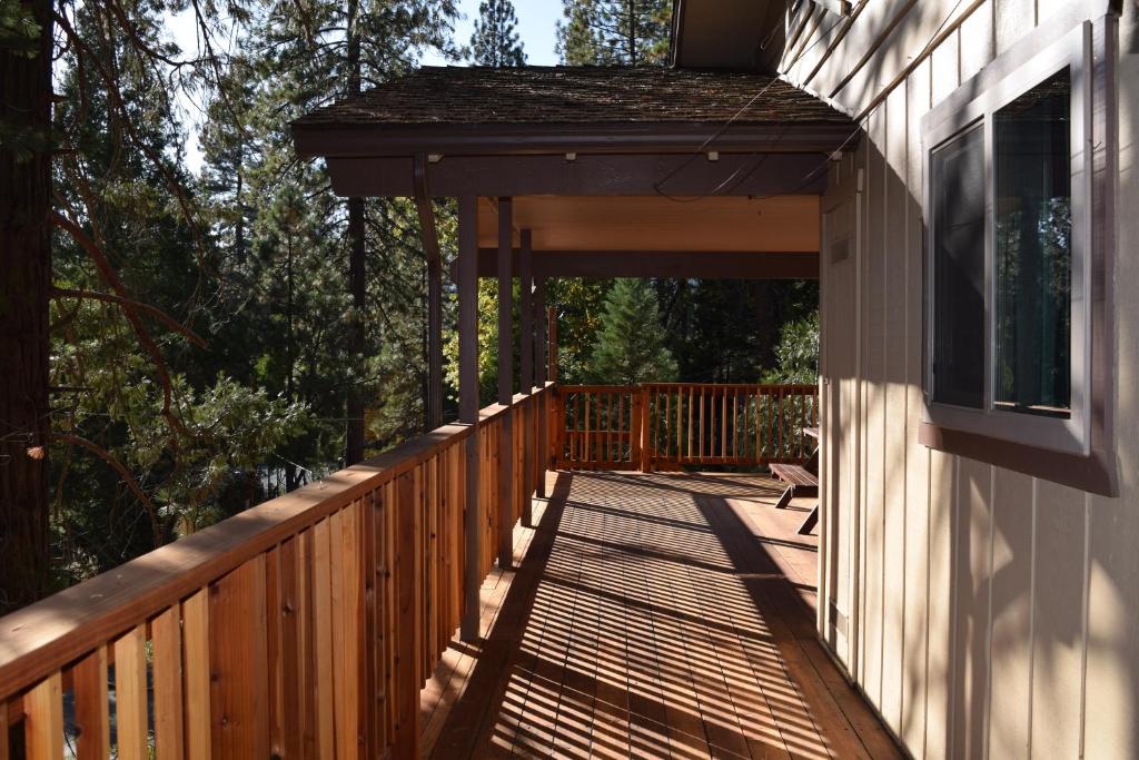 11B Sequoia House — Hotel in Wawona (CA)
