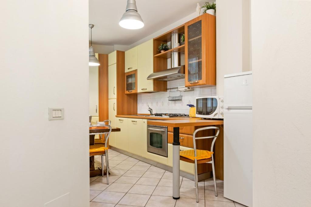 GuestHost - Borgo Pinti Cozy Flat - 4