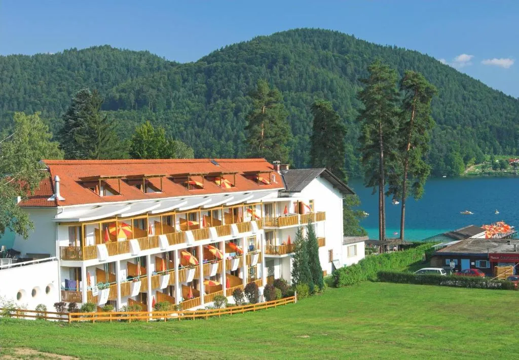 Terrassenhotel Reichmann, hotel v destinaci Sankt Kanzian
