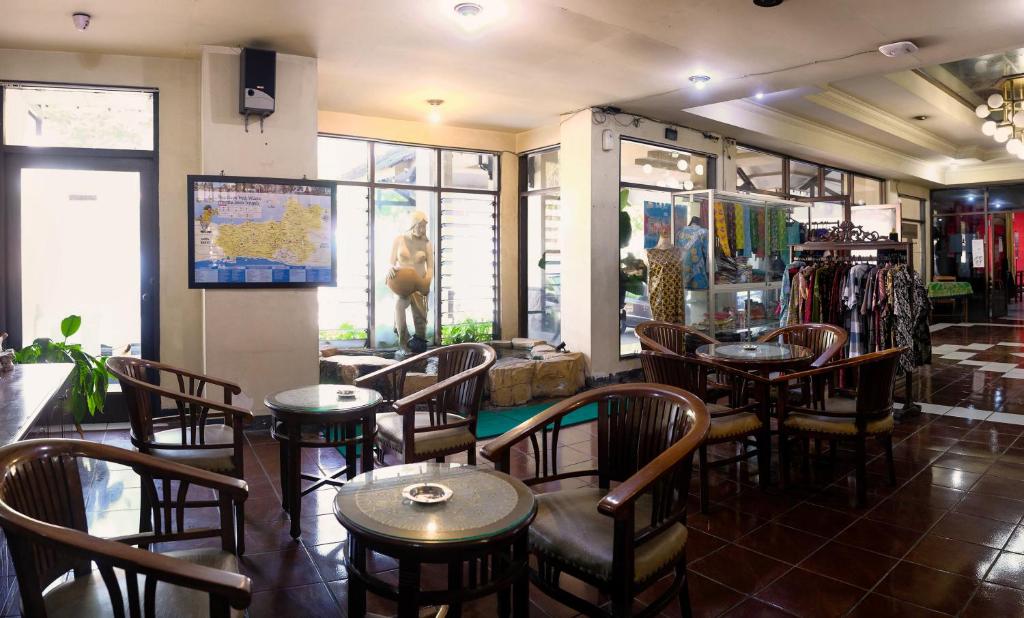 Lobby, Hotel Wisata in Magelang
