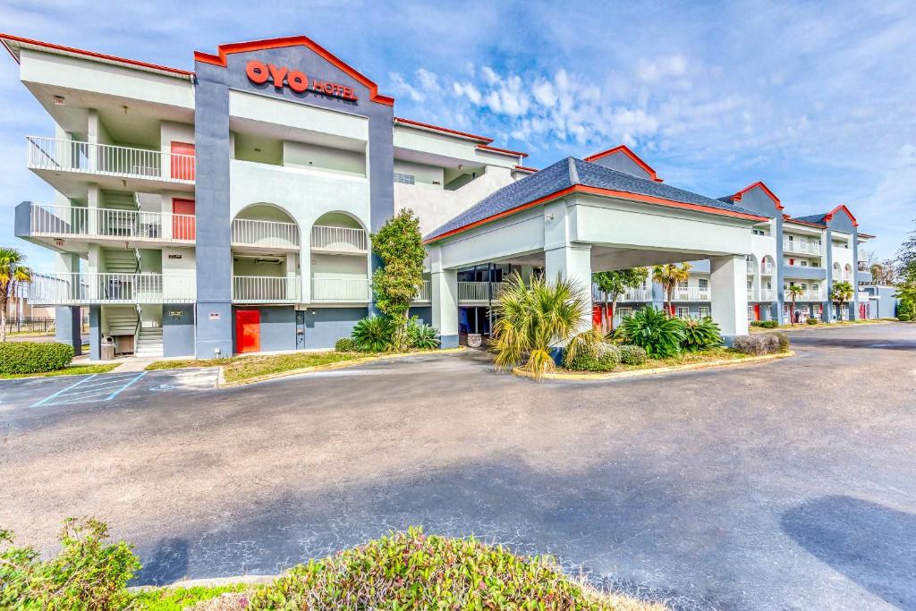 OYO Hotel Jackson Fairgrounds I-55 – Jackson, MS
