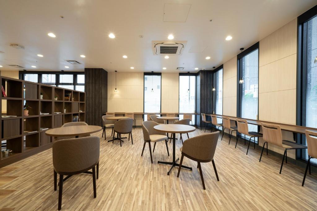 Food and beverages, R&B Hotel Nagoyaekimae in Nagoya