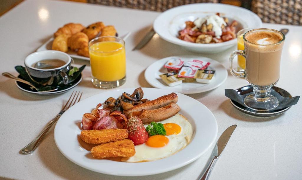 อาหารและเครื่องดื่ม