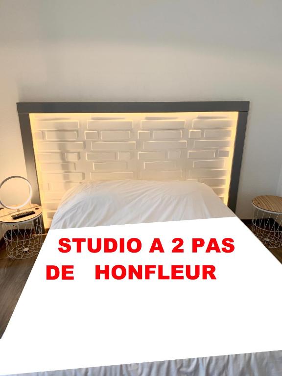FORMISTUDIO II, Équemauville