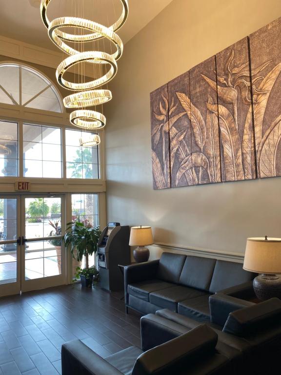 La Quinta Inn by Wyndham San Antonio Brooks City Base photo