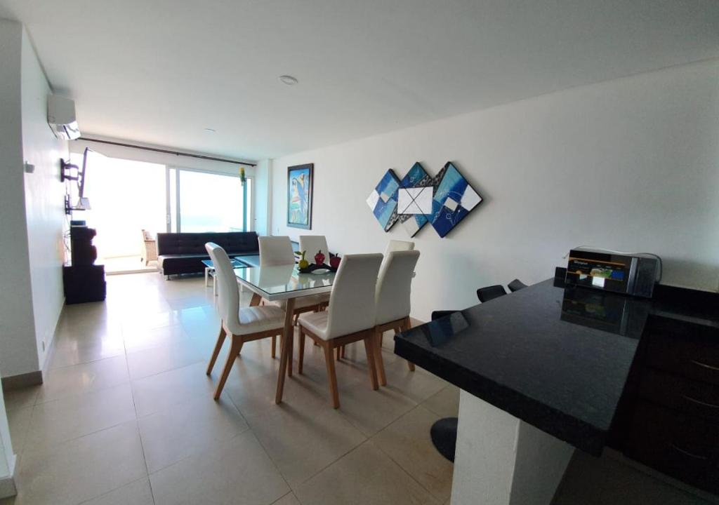 Apartamento Familiar en Bocagrande Cartagena - 1