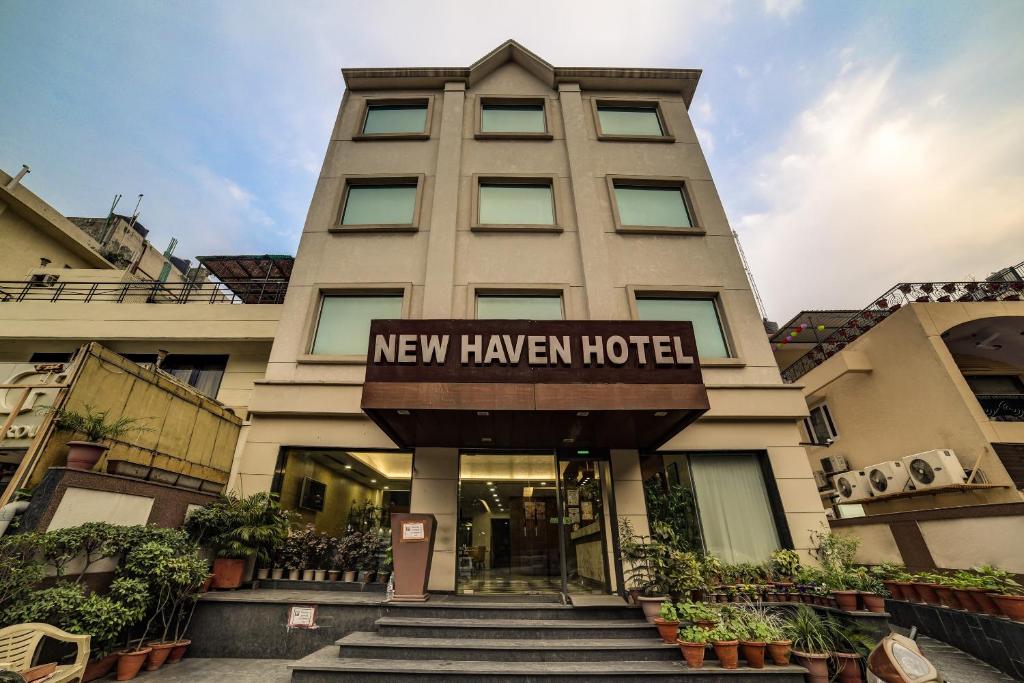 New Haven Hotel Greater Kailash photo
