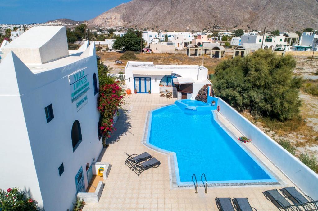 Villa Limnes photo