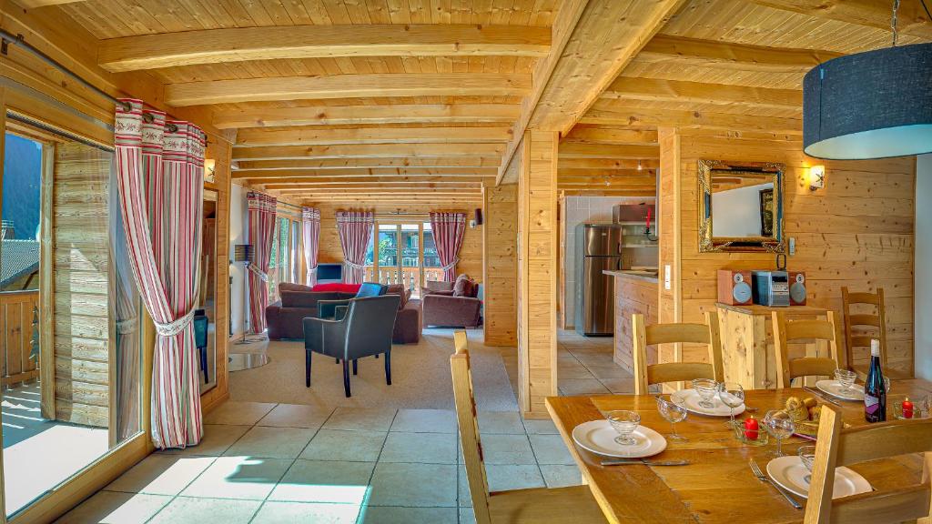 Tarine - Chalet - BO Immobilier- Châtel Multipass Activités Été 2026 offert par votre hôte - 5