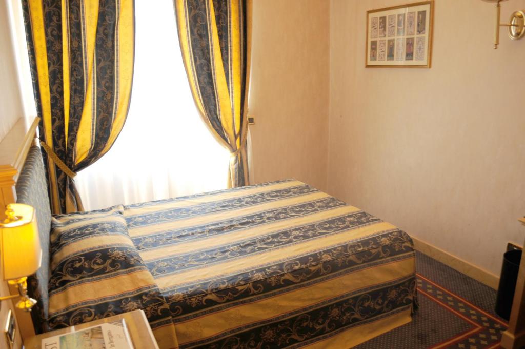 Hotel Excelsior San Marco photo