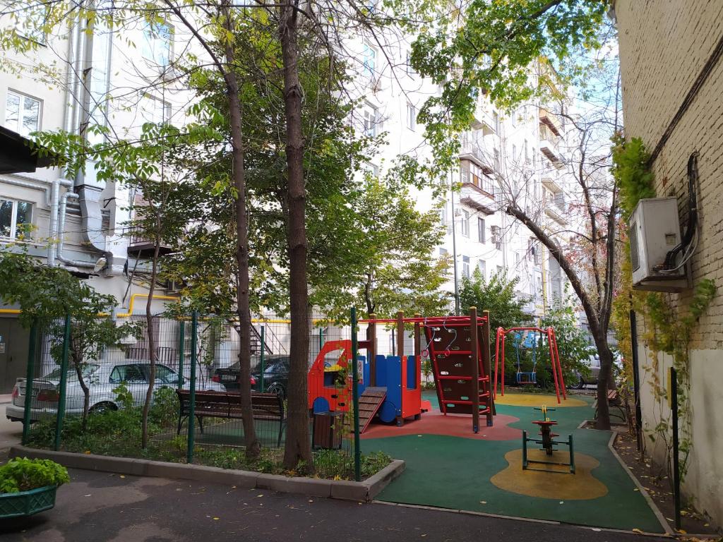 EnjoyMoscow Pushkin Square Apartments photo