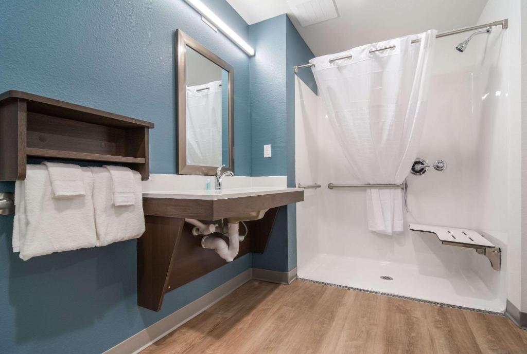 WoodSpring Suites Fort Mill photo