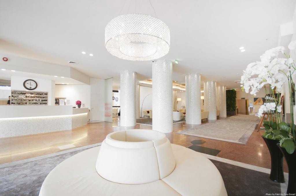 Hotel Excelsior San Marco photo