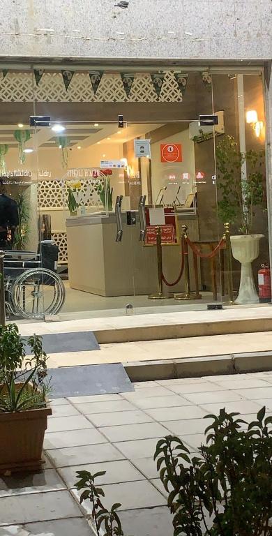 البيت المذهل للوحدات السكنية — Hotel in Medina
