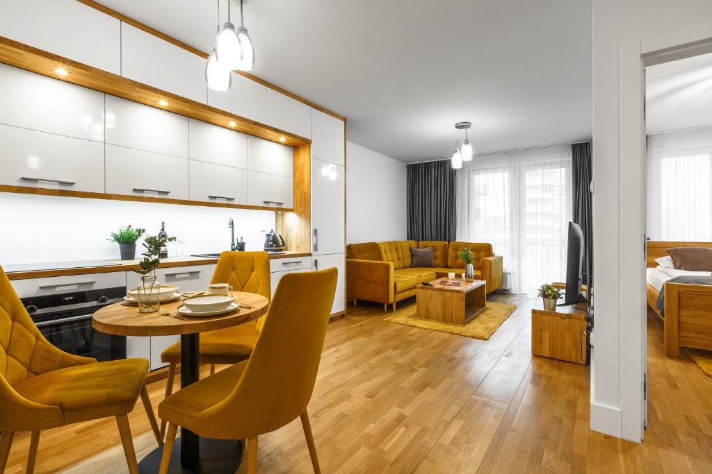 Emihouse Apartamenty Kopisto — Hotel in Rzeszow