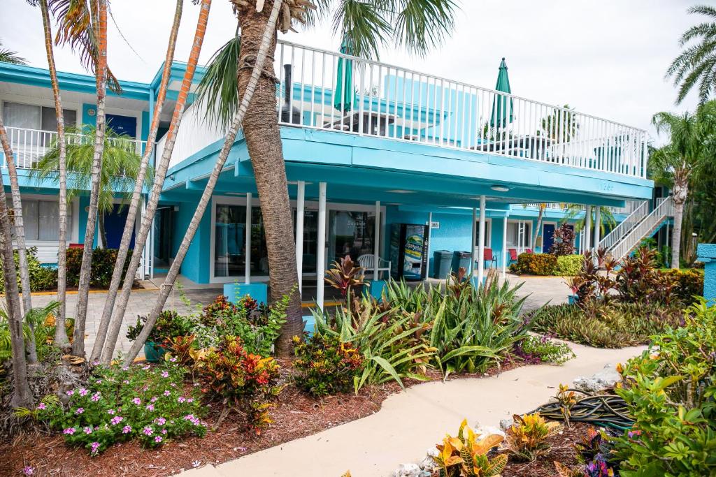 Bayside Inn and Marina photo