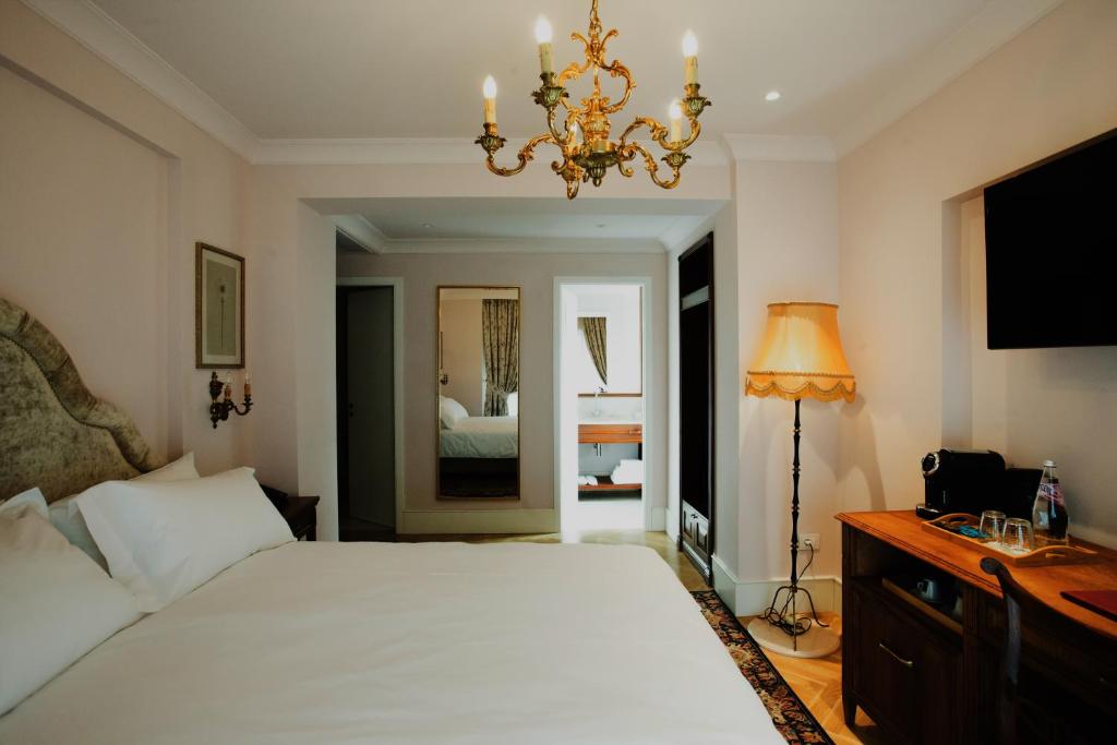 Tirana Ebel Boutique Hotel room