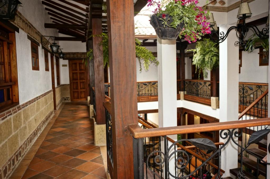 Hotel Jardines De La Villa photo