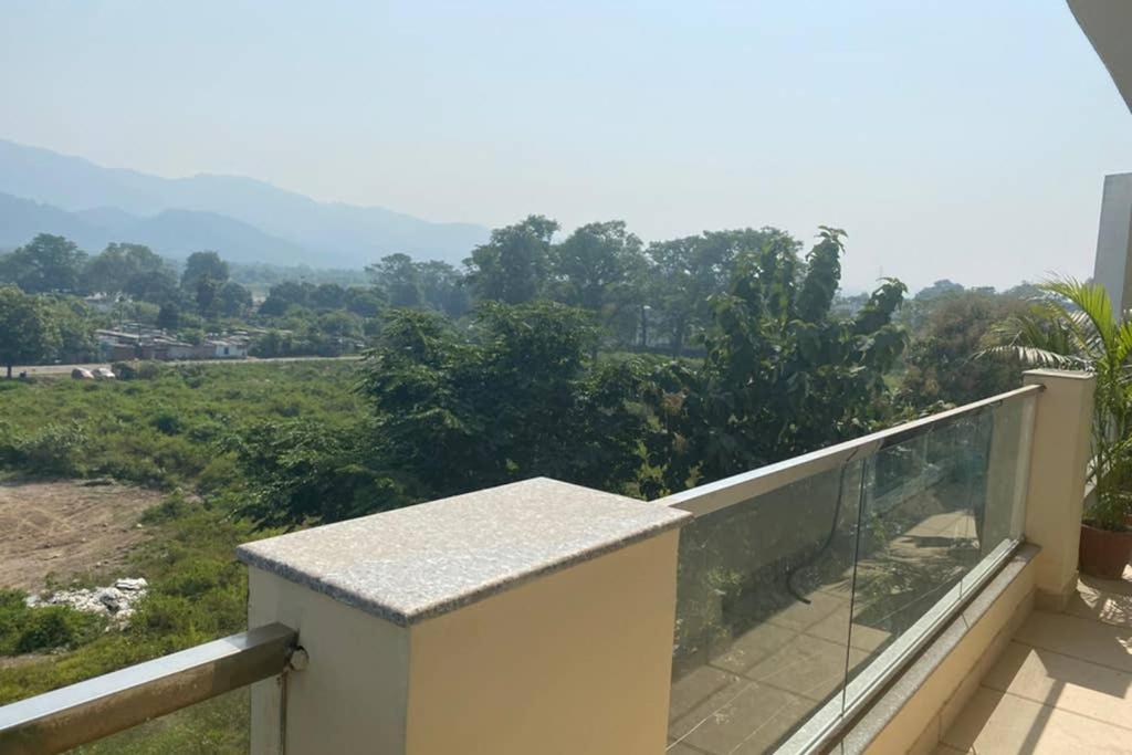 Luxurious 2bhk with huge terrace, partial river view photo