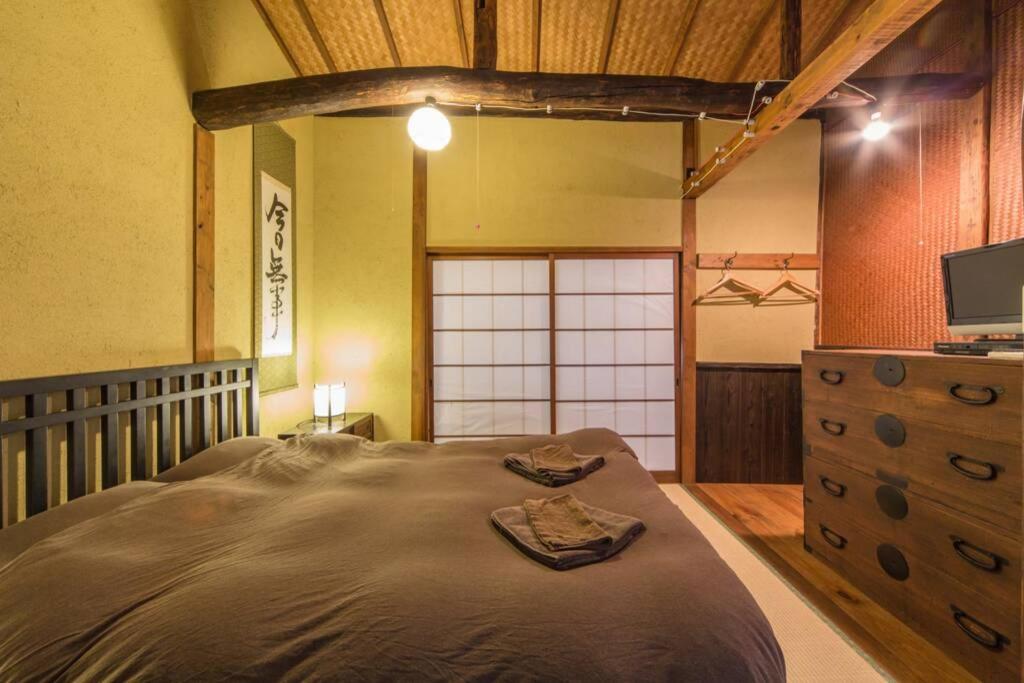 Shirakawa Cottage