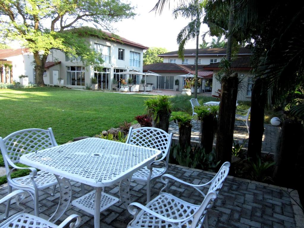 Elegant Lodge &amp; Conference Center — Hotel in Pongola