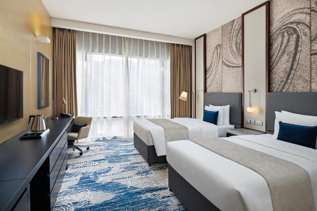 Novotel Dubai Gold District — Hotel rooms in Dubai
