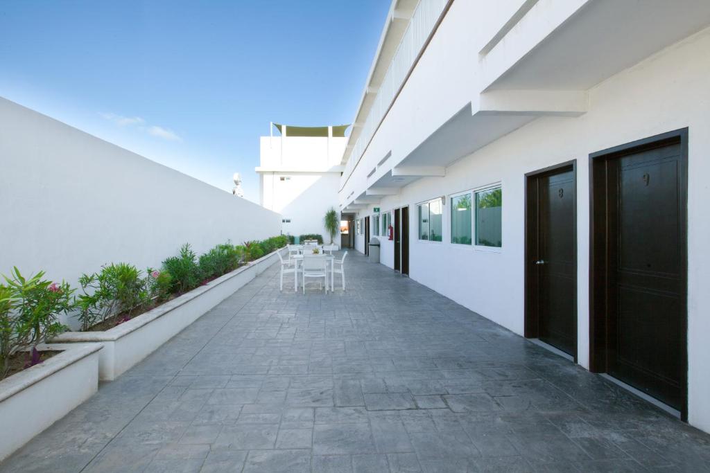 Hotel Del Sol photo