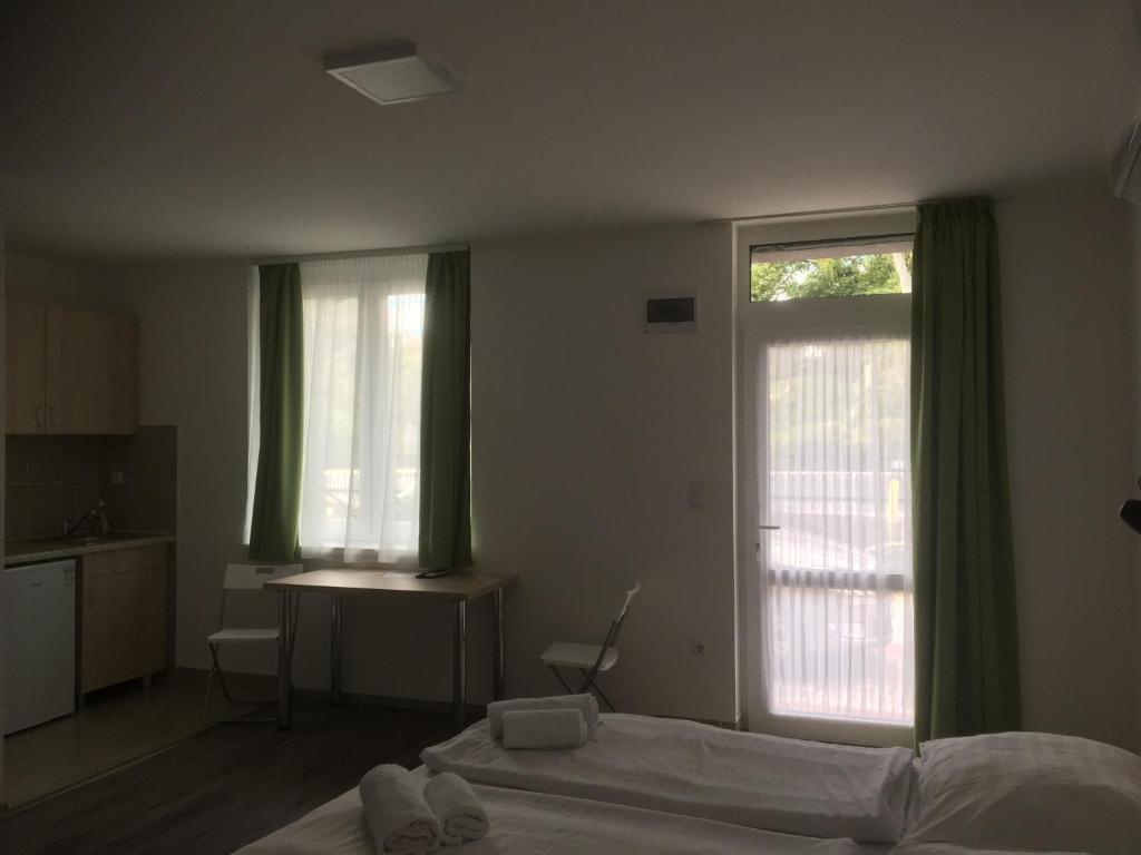 Apartmanhotel Baraton*** photo