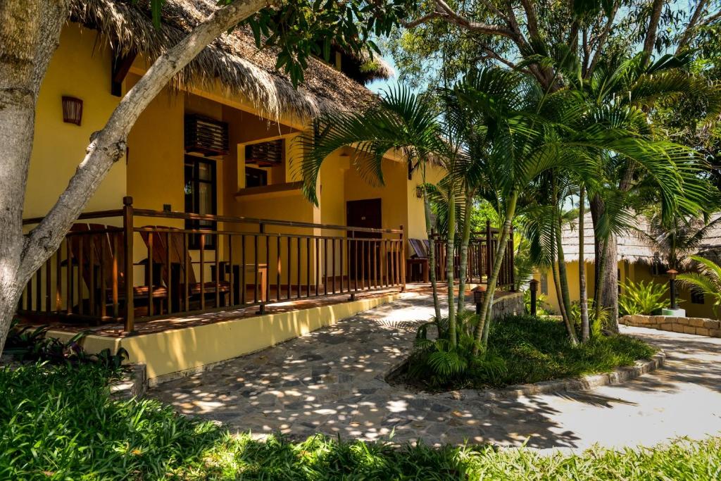 Garden, White Sand Resort in Phan Thiet