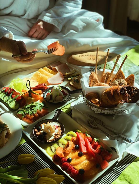 Alimentos e Bebidas