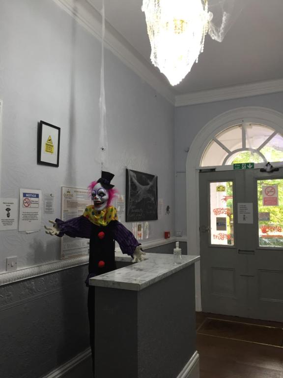 Queens Guest House photo