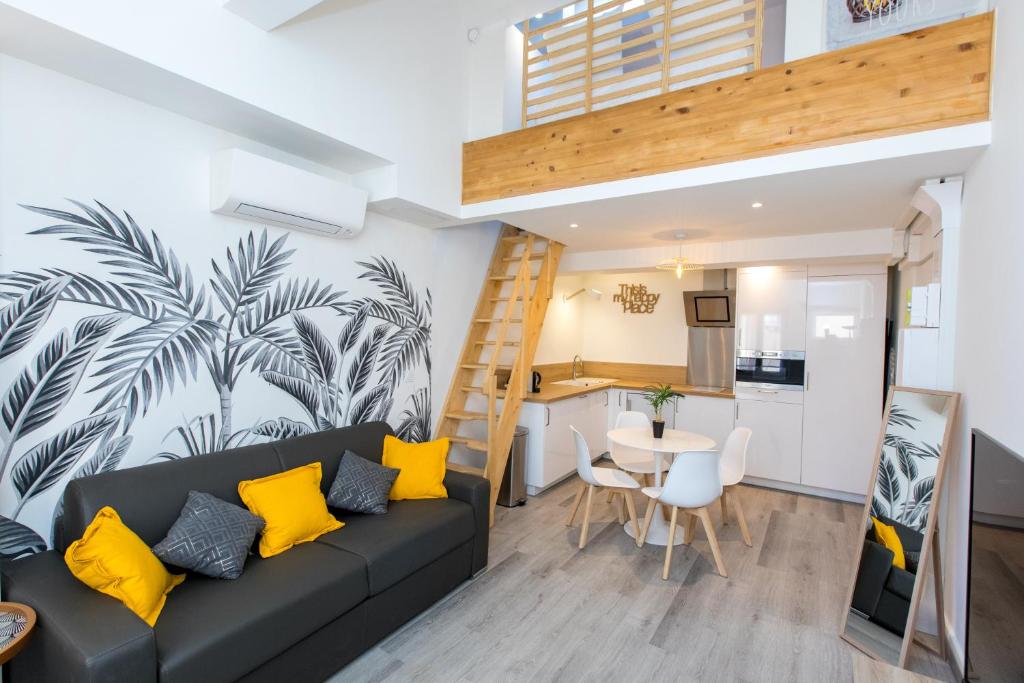 Duplex : Plage 300m, Clim, Netflix — Hotel in Cannes