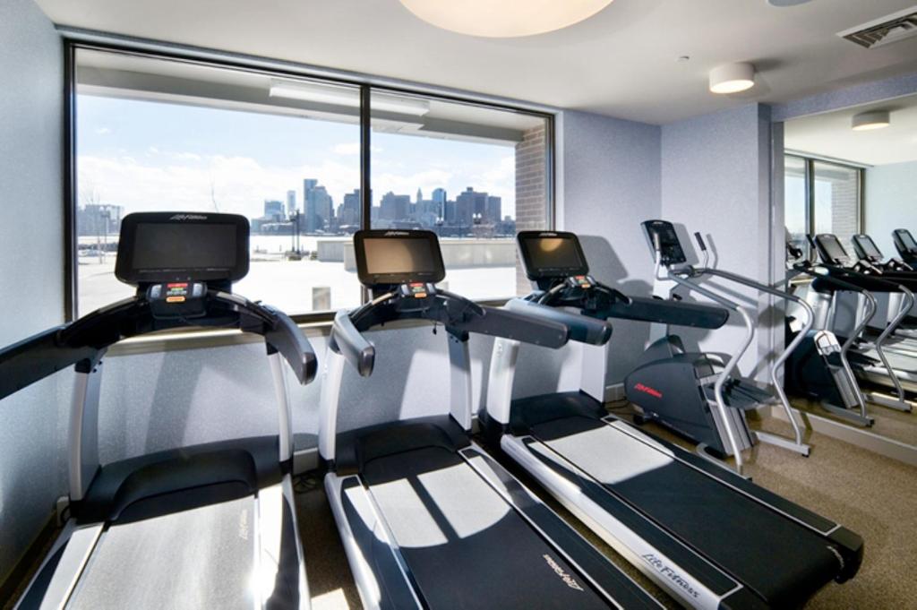 Global Luxury Suites East Boston photo