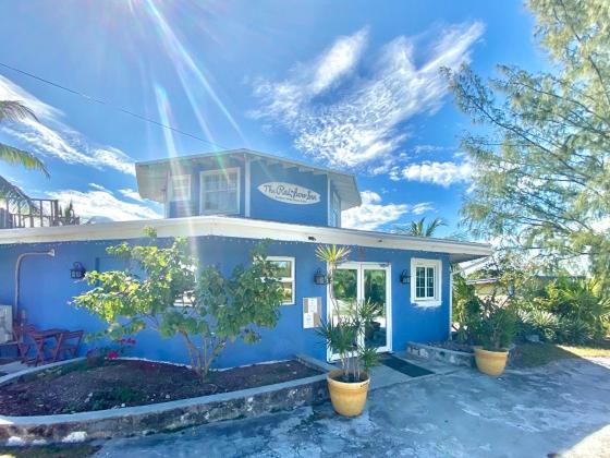 共用ラウンジ/TVエリア