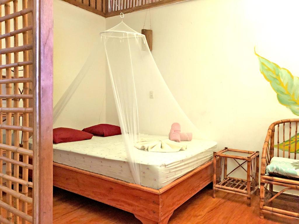 Habitación Doble con baño - 2 camas