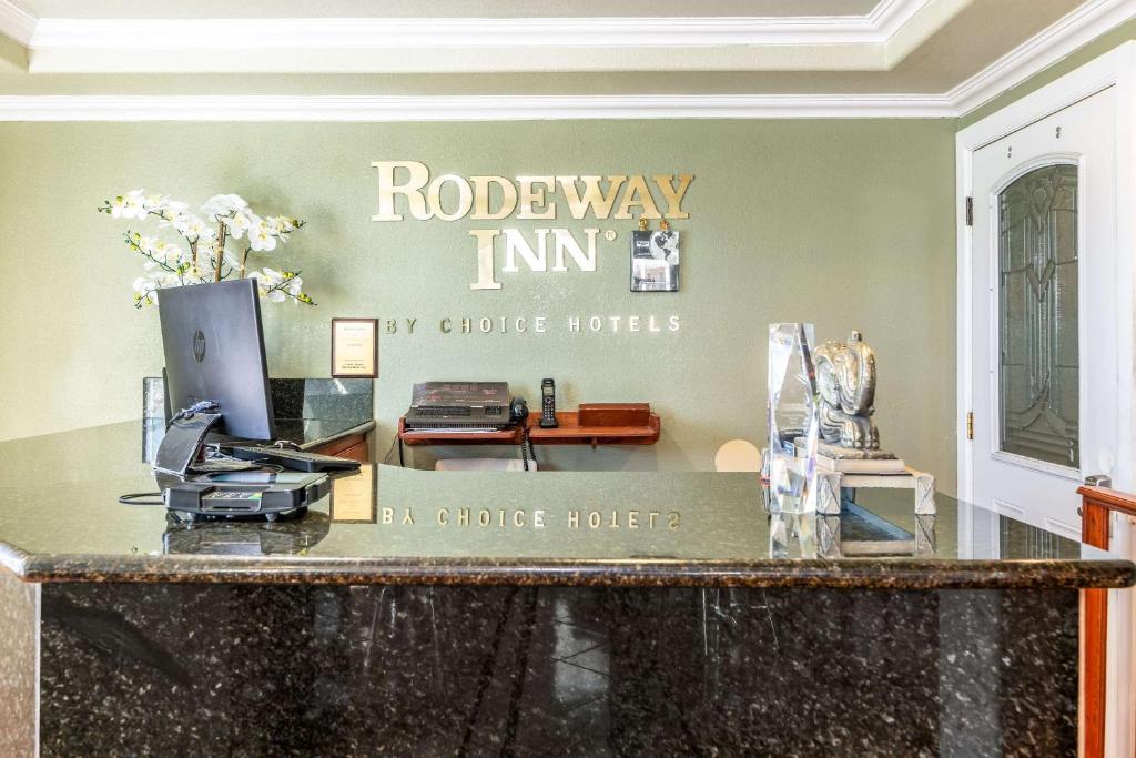 Rodeway Inn Barstow Main image 1