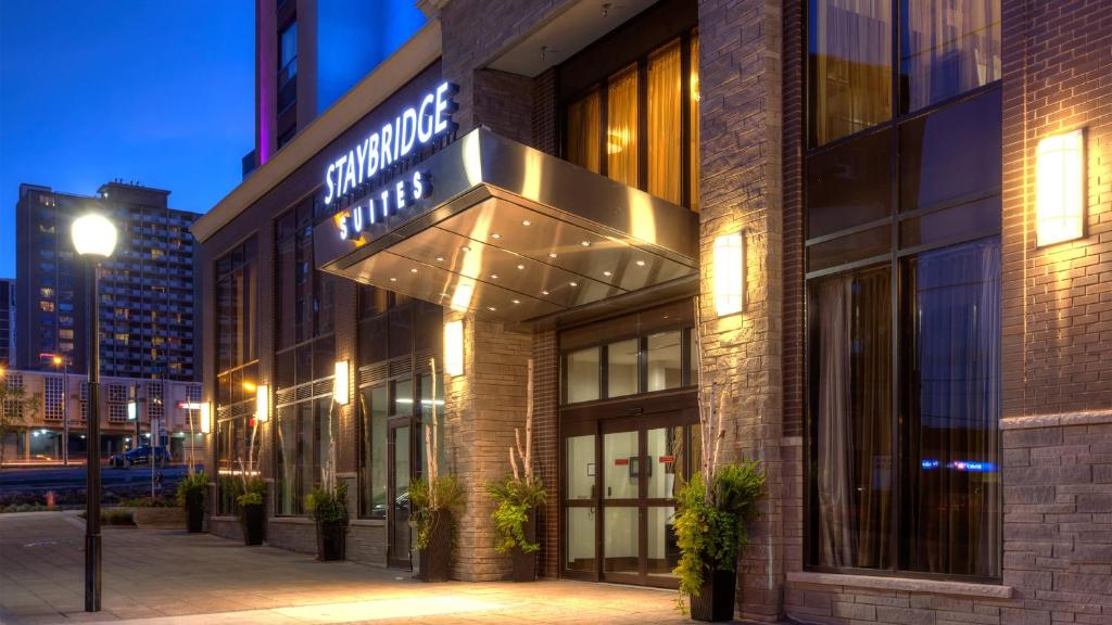 ステイブリッジ スイーツ ハミルトン ダウンタウン バイ IHG (Staybridge Suites Hamilton - Downtown By IHG) 外観