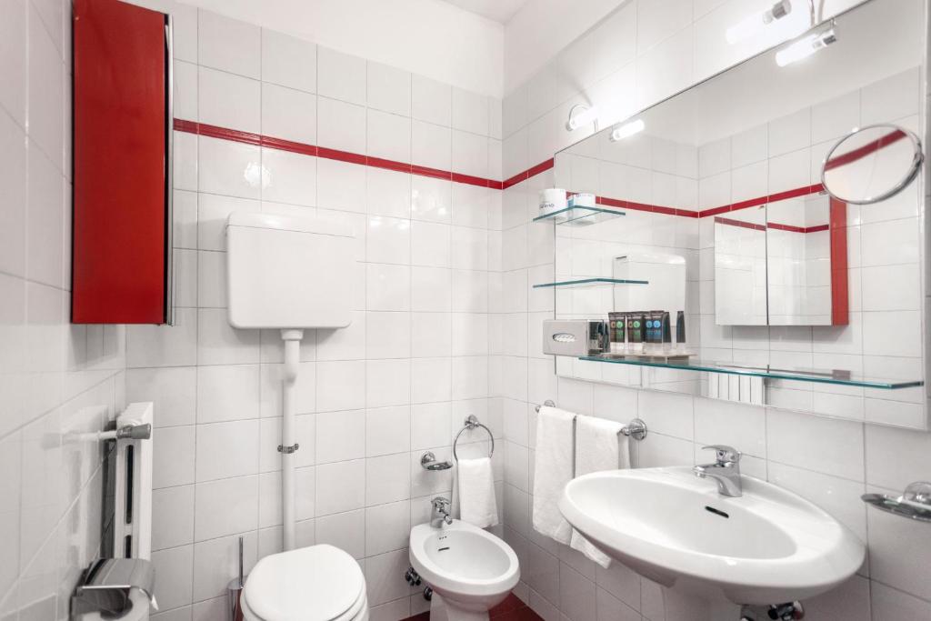 Residence Liberty — Hotel in Parma