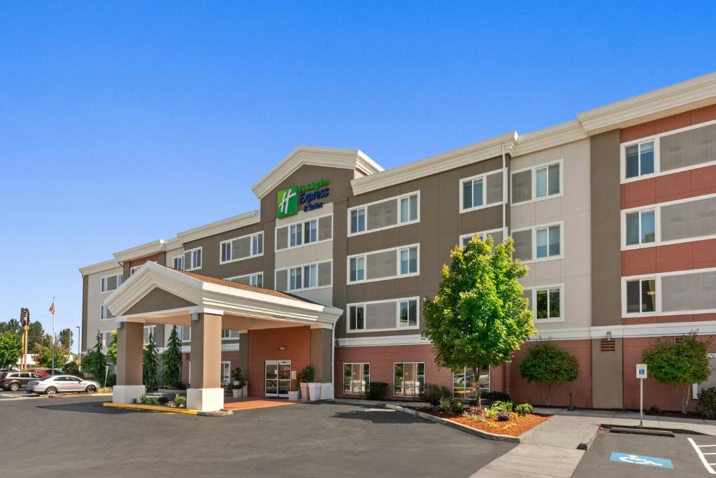 Holiday Inn Express Sumner photo